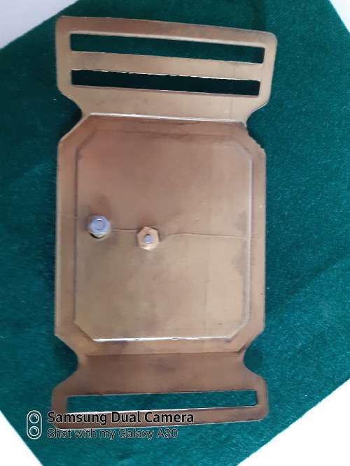 Stable belt buckle